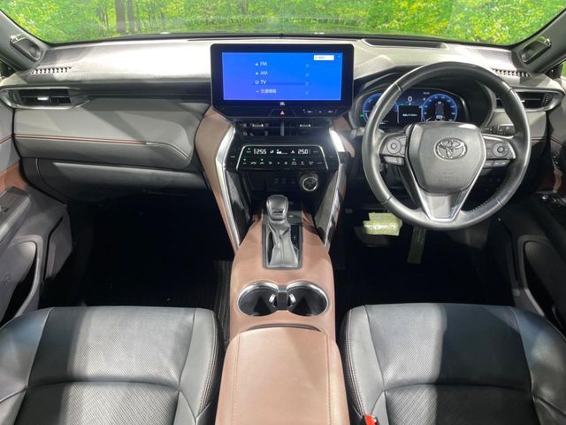 TOYOTA HARRIER HYBRID 2023