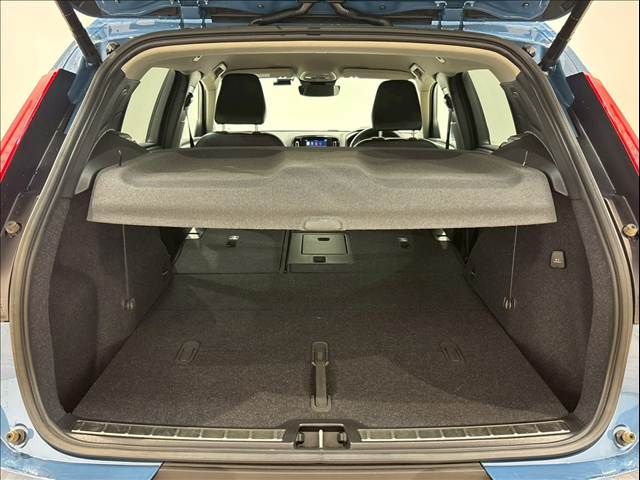 VOLVO VOLVO XC40 2023