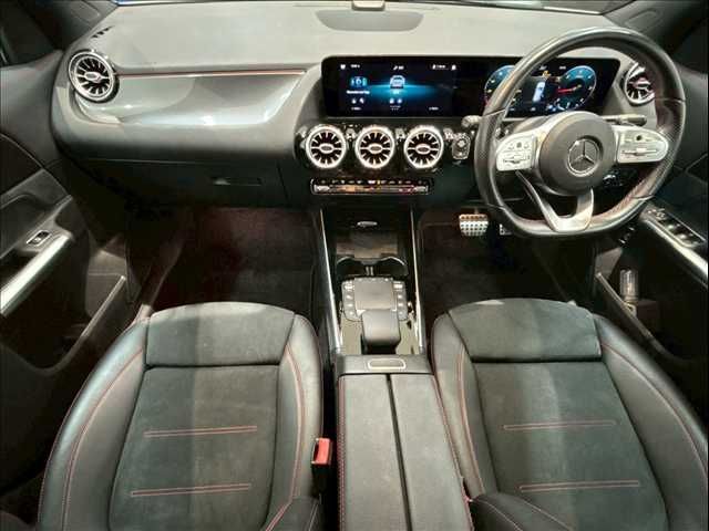 MERCEDES BENZ MERCEDES BENZ GLA class 2020