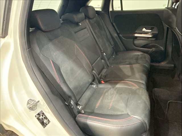 MERCEDES BENZ MERCEDES BENZ GLA class 2020