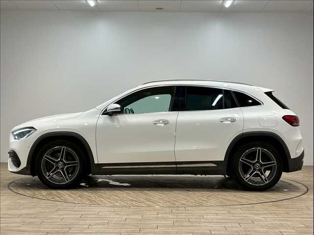 MERCEDES BENZ MERCEDES BENZ GLA class 2020