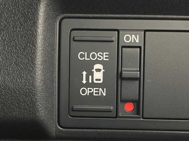 HONDA N BOX CUSTOM 2024