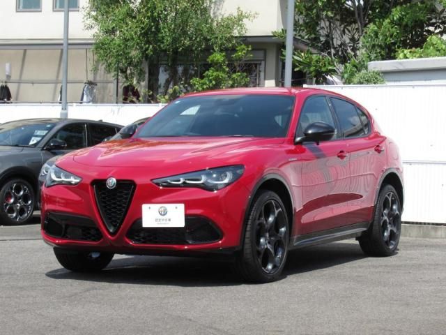 ALFAROMEO ALFAROMEO STELVIO 2025