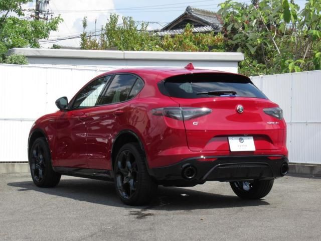ALFAROMEO ALFAROMEO STELVIO 2025