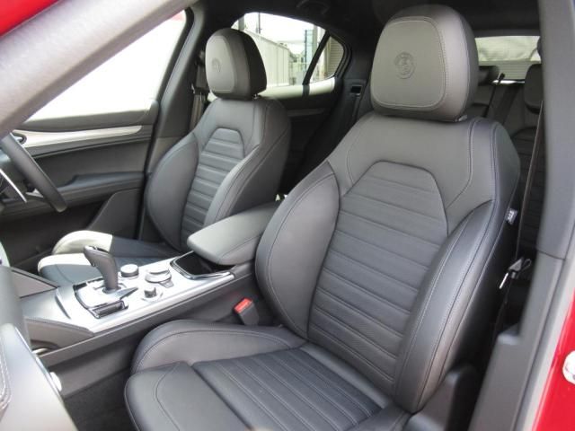 ALFAROMEO ALFAROMEO STELVIO 2025