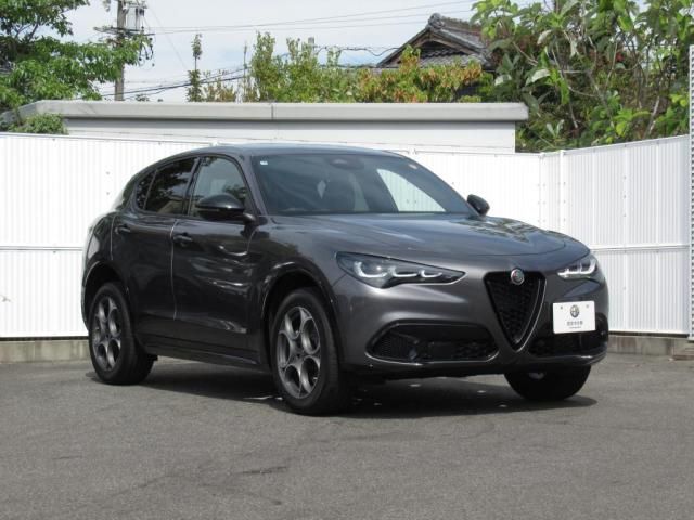 ALFAROMEO ALFAROMEO STELVIO 2025