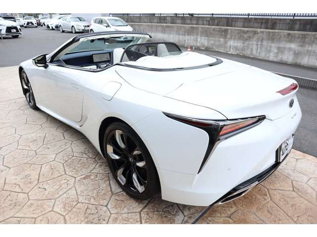 TOYOTA LEXUS LC500 Convertible 2023