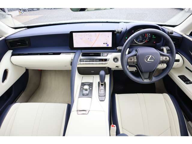 TOYOTA LEXUS LC500 Convertible 2023