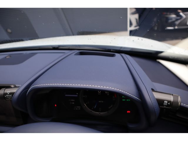 TOYOTA LEXUS LC500 Convertible 2023