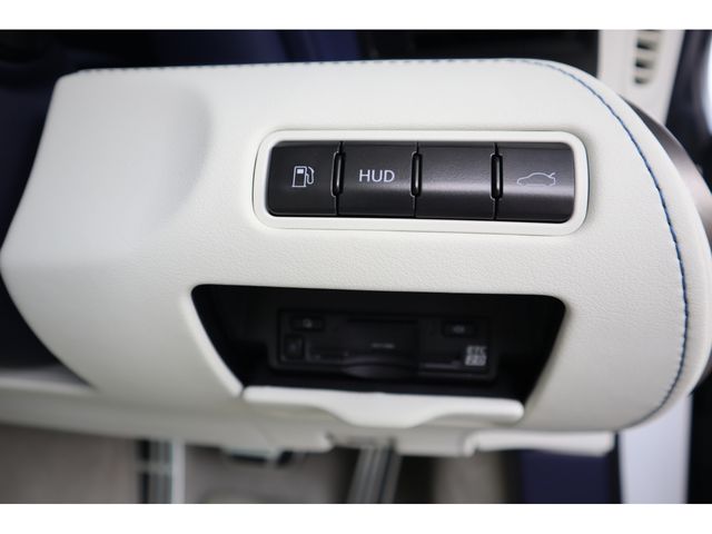 TOYOTA LEXUS LC500 Convertible 2023