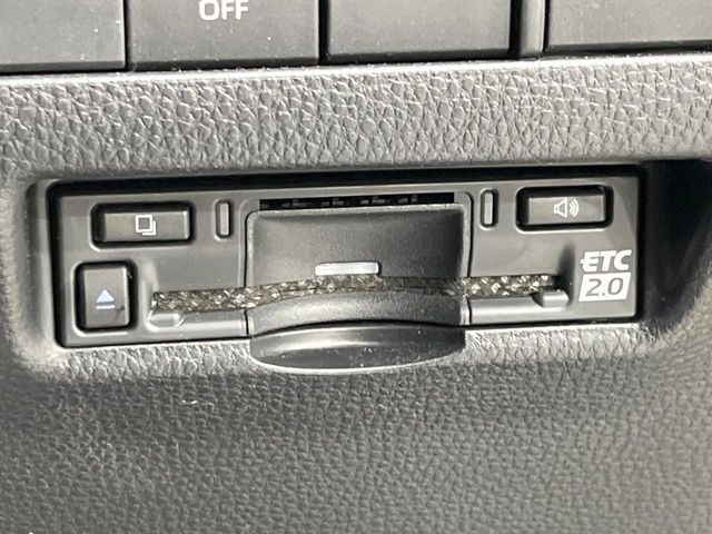 TOYOTA HARRIER 2WD 2023