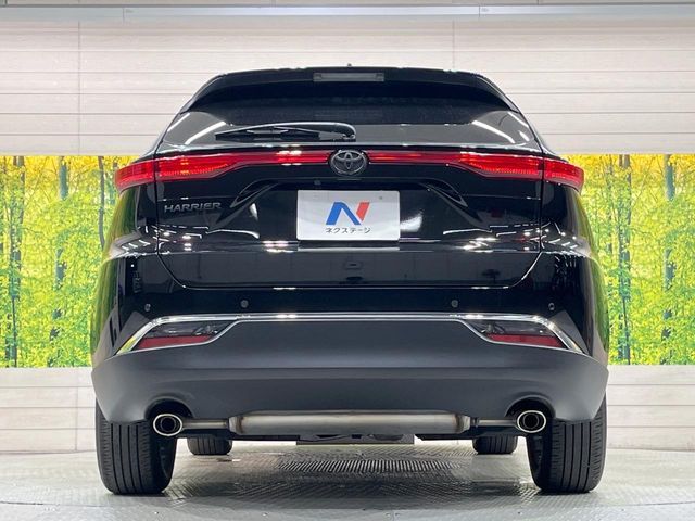 TOYOTA HARRIER 2WD 2023