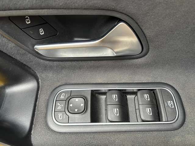 MERCEDES BENZ MERCEDES BENZ CLA class 2020