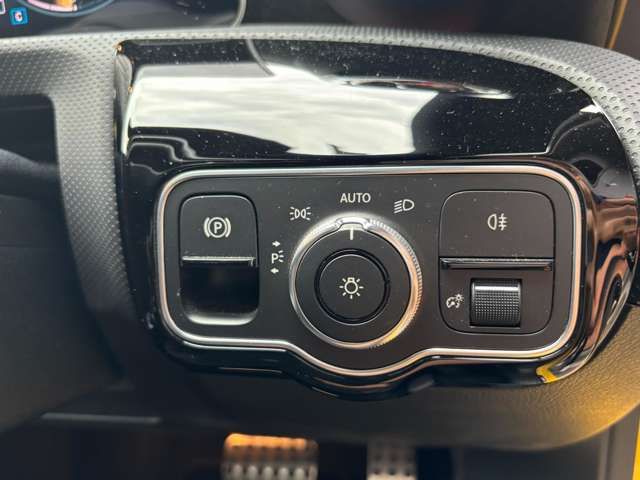 MERCEDES BENZ MERCEDES BENZ CLA class 2020