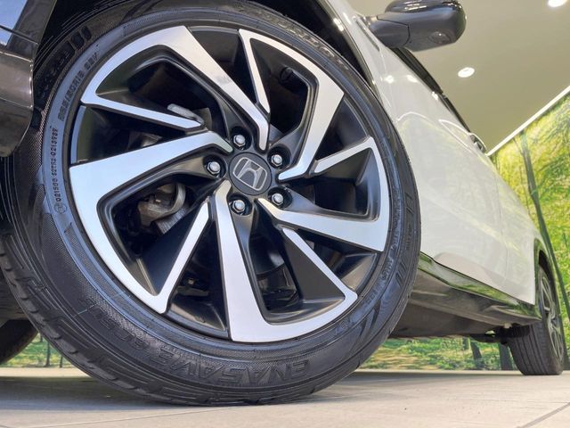 HONDA VEZEL HYBRID 2021