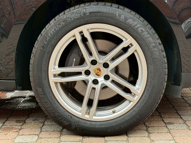 PORSCHE PORSCHE Macan 2020