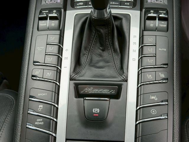 PORSCHE PORSCHE Macan 2020