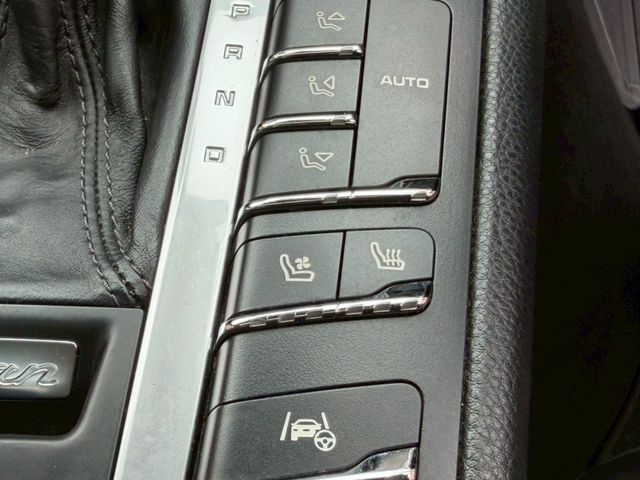 PORSCHE PORSCHE Macan 2020