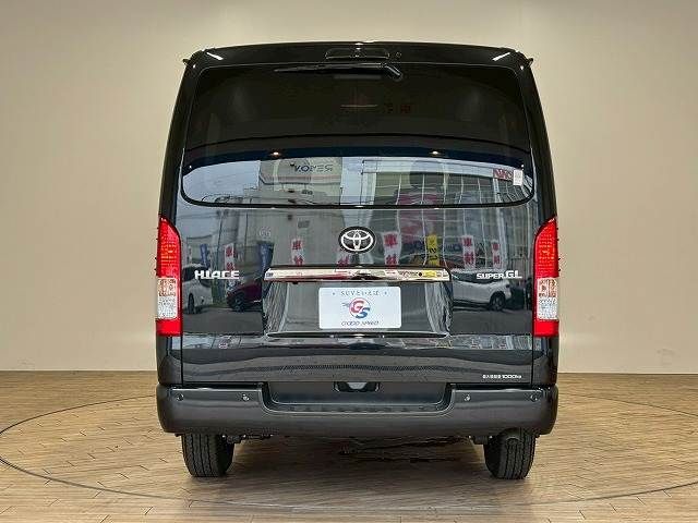 TOYOTA HIACE van 2WD 2025