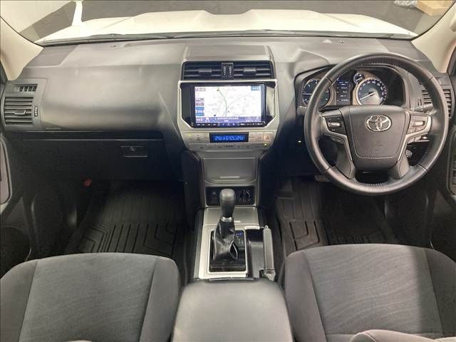 TOYOTA LANDCRUISER PRADO 2020