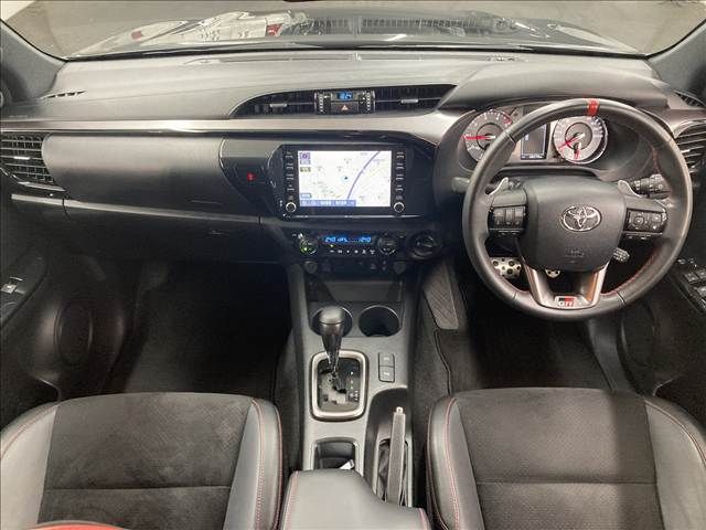 TOYOTA HILUX 4WD 2022