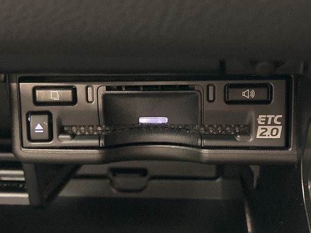 TOYOTA LEXUS UX250h 2022