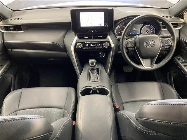 TOYOTA HARRIER 2WD 2024