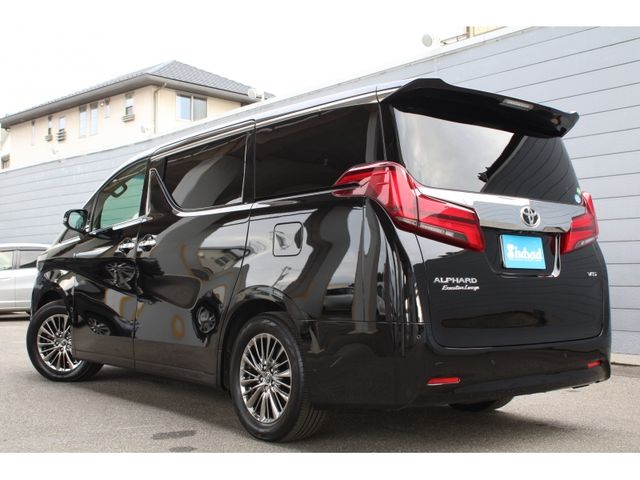 TOYOTA ALPHARD 2018