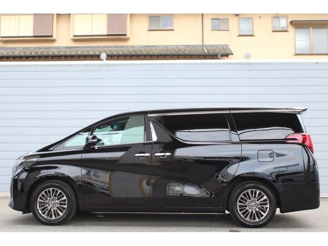 TOYOTA ALPHARD 2018