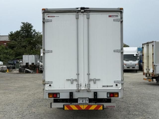 MITSUBISHI FUSOU FIGHTER 2017