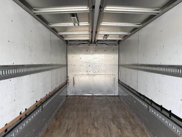 MITSUBISHI FUSOU FIGHTER 2017