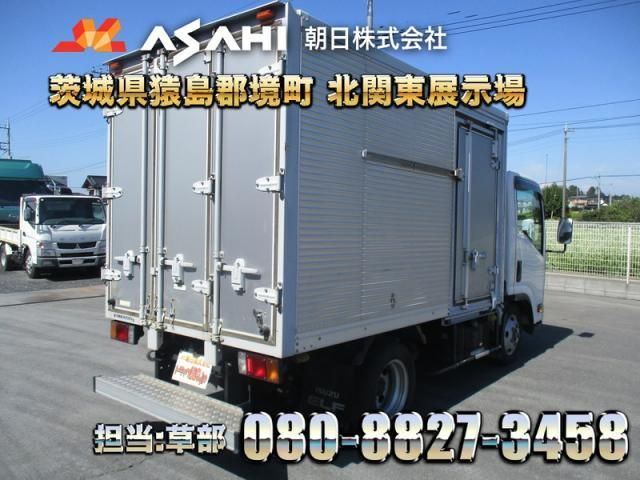 ISUZU ELF 2009