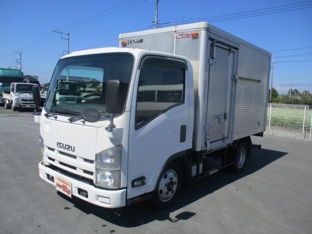 ISUZU ELF 2009