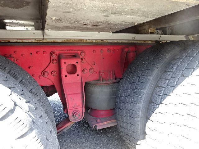 MITSUBISHI FUSOU SUPER GREAT 2016