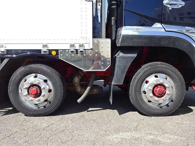 MITSUBISHI FUSOU SUPER GREAT 2016