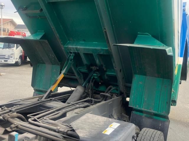 MITSUBISHI CANTER 2017