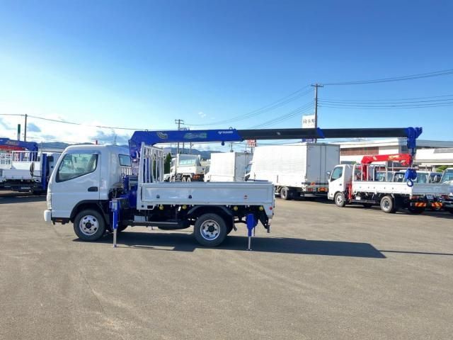 MITSUBISHI CANTER 2005