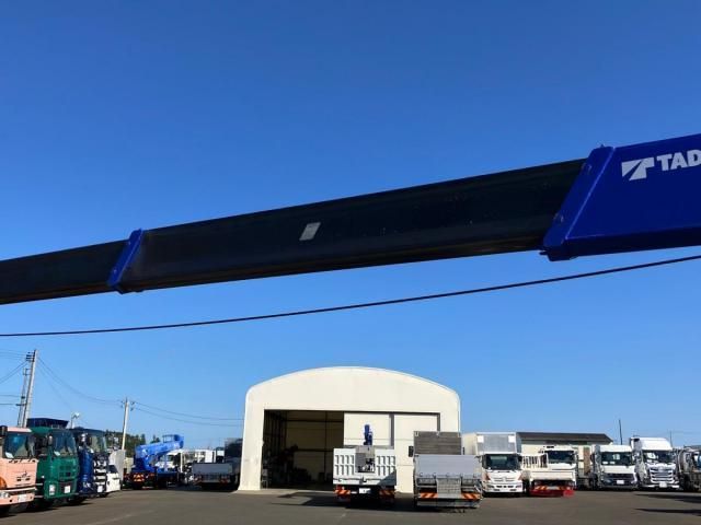 MITSUBISHI CANTER 2005