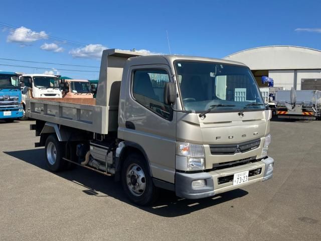 MITSUBISHI CANTER 2015