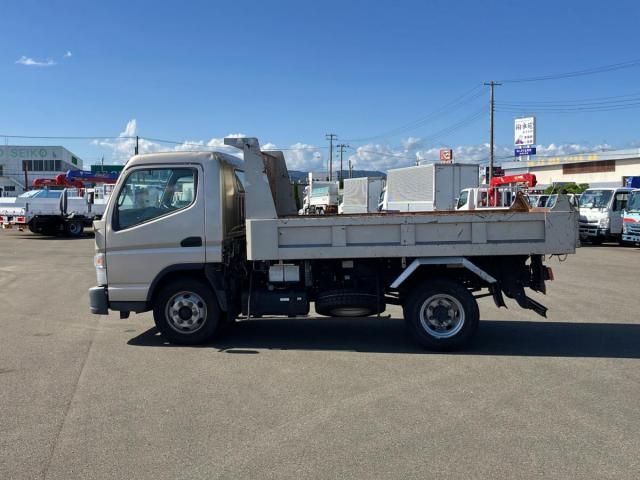 MITSUBISHI CANTER 2015