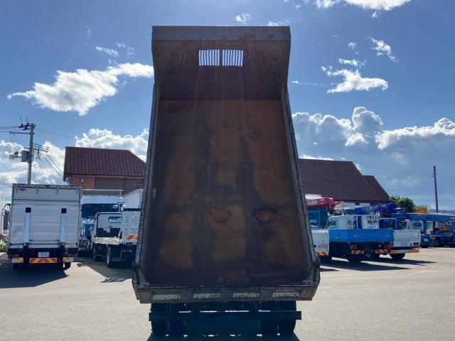 MITSUBISHI CANTER 2015