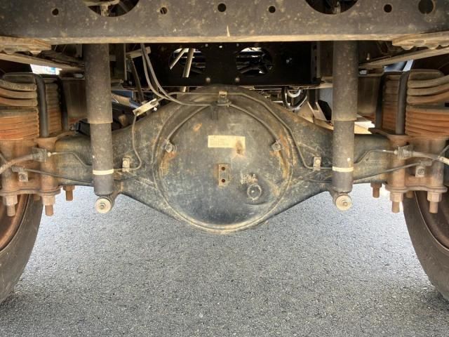 MITSUBISHI CANTER 2015