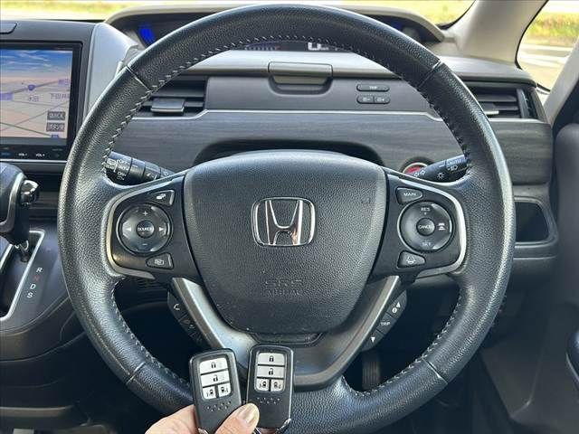 HONDA FREED plus 2017