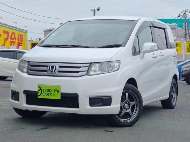 HONDA FREED Spike 2013
