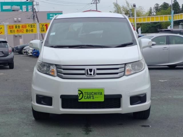 HONDA FREED Spike 2013