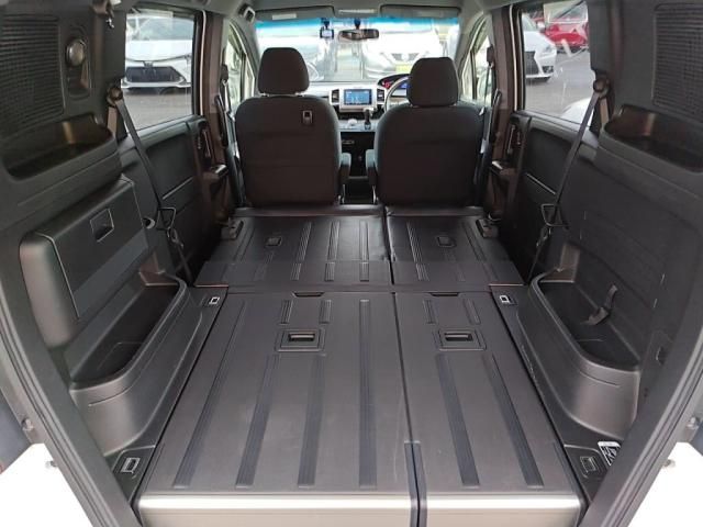 HONDA FREED Spike 2013