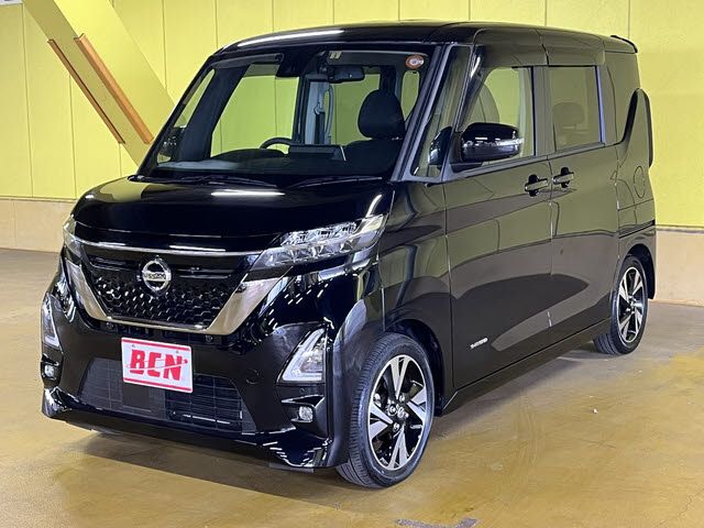 NISSAN ROOX 2023