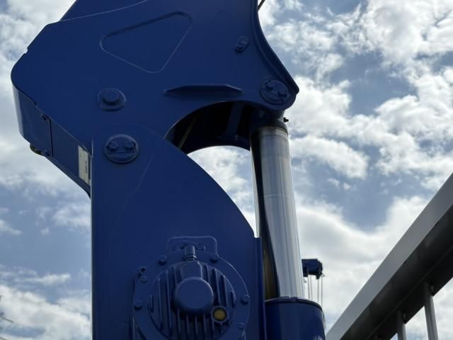 MITSUBISHI FUSOU FIGHTER 2024