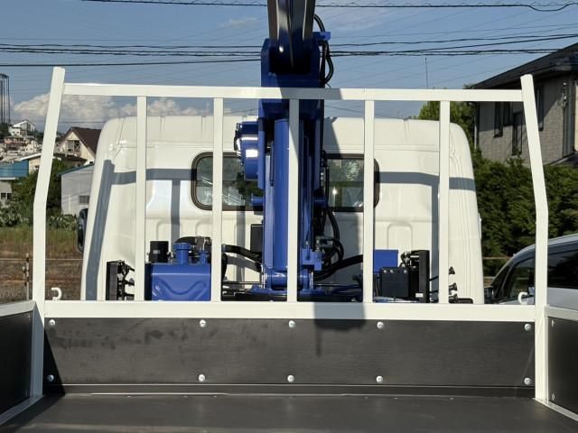 MITSUBISHI CANTER 2025