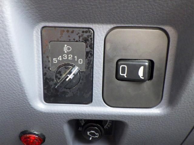 MITSUBISHI CANTER 2007